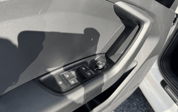 audi-a1-sportback-25-tfsi-95ch-design - 992684713