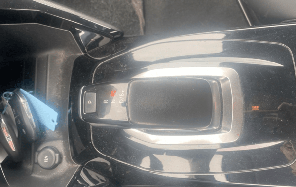 peugeot-208-e-208-136ch-allure - 992694713