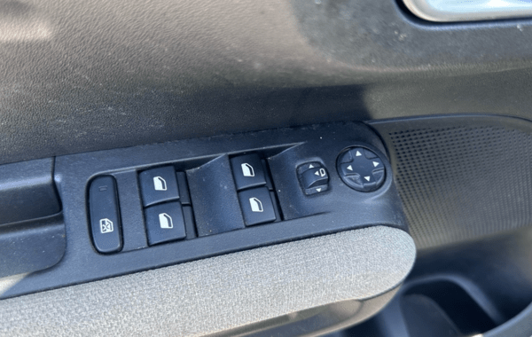 citroen-c3-aircross-bluehdi-100ch-s-s-shine-e6-d-temp - 996844713