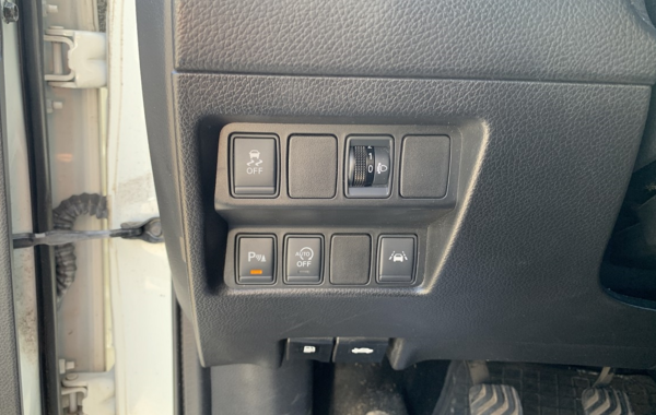 nissan-qashqai-1-5-dci-110ch-connect-edition-euro6 - 43778575