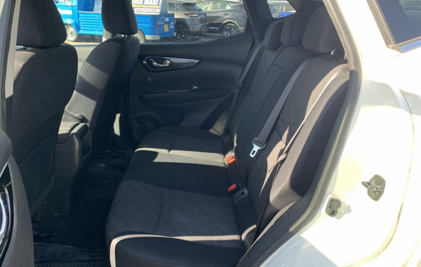 nissan-qashqai-1-5-dci-110ch-connect-edition-euro6 - 43778575