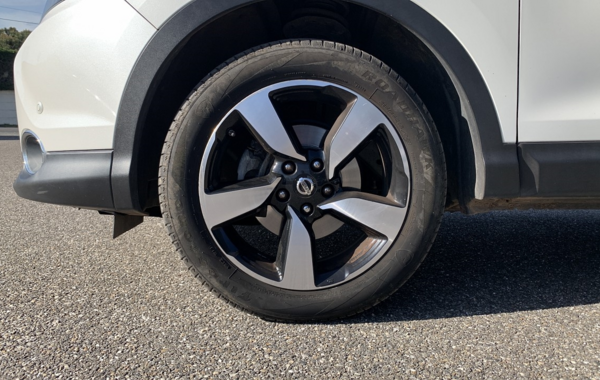 nissan-qashqai-1-5-dci-110ch-connect-edition-euro6 - 43778575