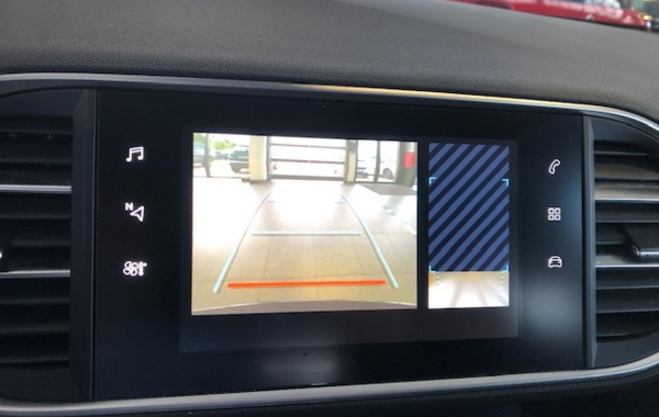 peugeot-308-1-2-puretech-130ch-e6-3-s-s-allure-eat8 - 56668575