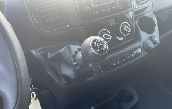 peugeot-boxer-fg-l2h1-3-3-120ch-s-s - 57708575