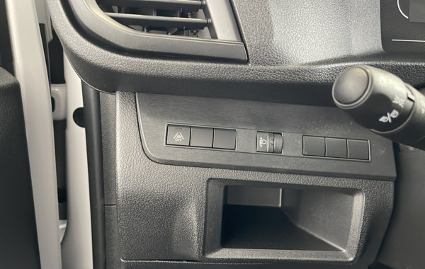 peugeot-expert-fg-m-1-5-bluehdi-120ch-s-s - 60438575