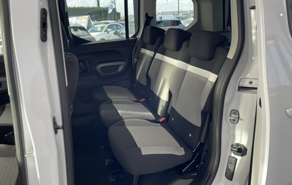 citroen-berlingo-taille-m-1-5-bluehdi-100ch-s-s-plus-5-places - 60488575