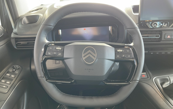 citroen-berlingo-taille-m-1-5-bluehdi-100ch-s-s-plus-5-places - 60488575