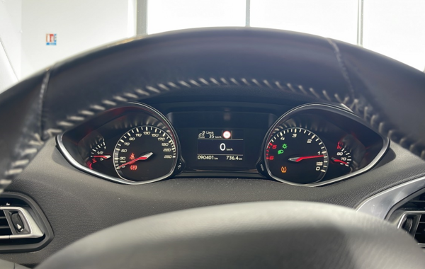 peugeot-308-1-6-bluehdi-120ch-s-s-allure-basse-consommation - 61438575