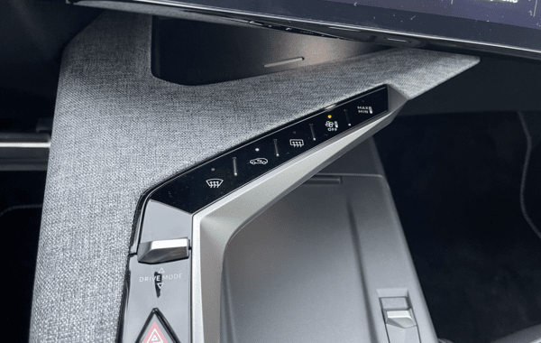 peugeot-5008-hybrid-145ch-gt-e-dcs6 - 63478575