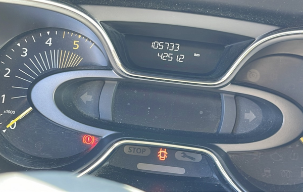 renault-captur-1-5-dci-90ch-stop-start-energy-intens-eco2-euro6 - 63498575