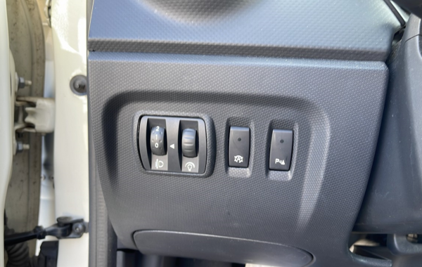 renault-captur-1-5-dci-90ch-stop-start-energy-intens-eco2-euro6 - 63498575