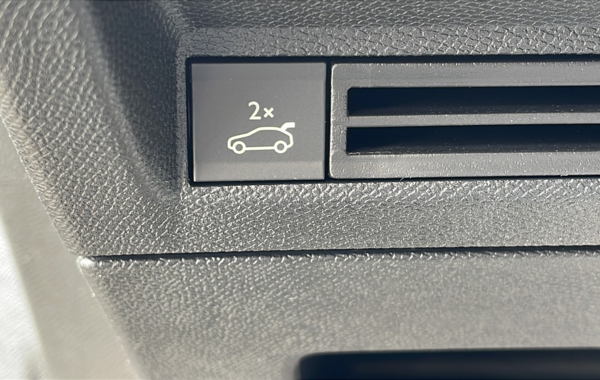 peugeot-3008-1-2-hybrid-145ch-gt-e-dcs6 - 64138575