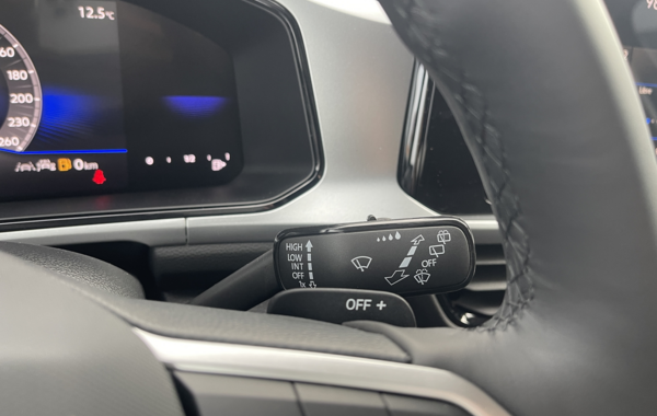 volkswagen-t-roc-2-0-tdi-150ch-life-plus-dsg7 - 65468575