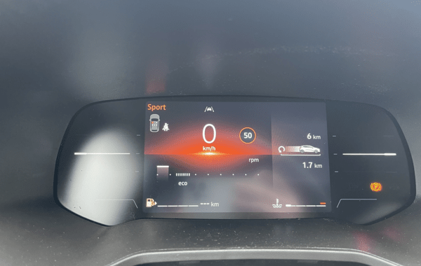 renault-clio-v-1-0-tce-90ch-techno-25 - 65668575