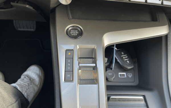 peugeot-308-sw-1-5-bluehdi-130ch-s-s-allure-eat8 - 66028575