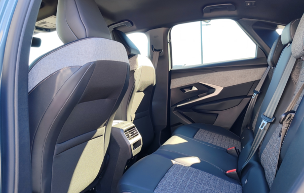 peugeot-3008-1-2-hybrid-145ch-allure-e-dcs6 - 66048575