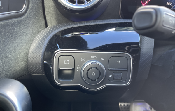 mercedes-classe-a-200-163ch-amg-line-7g-dct - 66128575