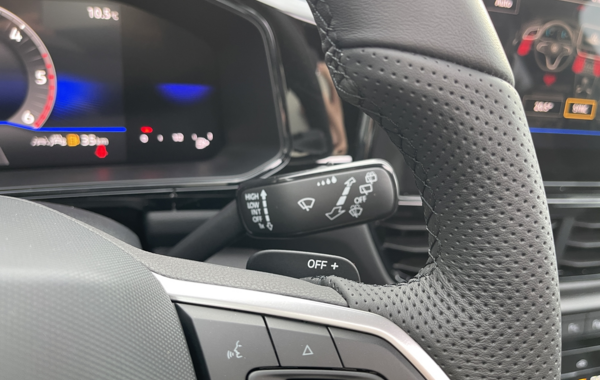 volkswagen-t-roc-2-0-tdi-150ch-r-line-dsg7 - 66168575