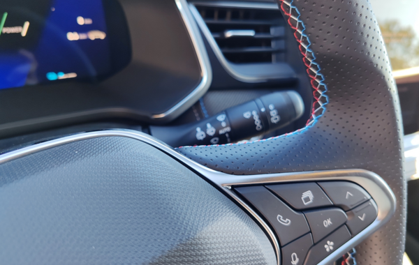 renault-symbioz-1-8-e-tech-full-hybrid-160ch-esprit-alpine-25 - 66378575