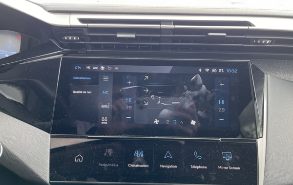 peugeot-308-1-5-bluehdi-130ch-s-s-allure-eat8 - 66488575