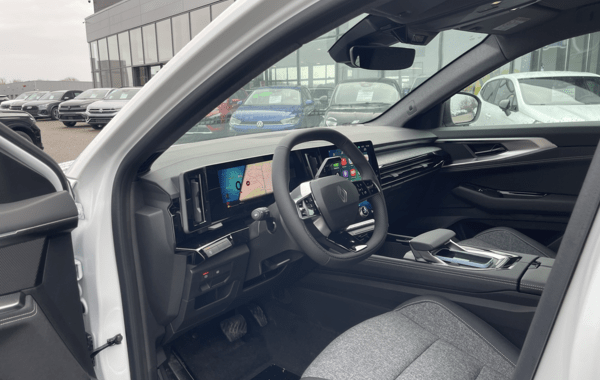 renault-austral-1-2-e-tech-full-hybrid-200ch-techno-25 - 66778575