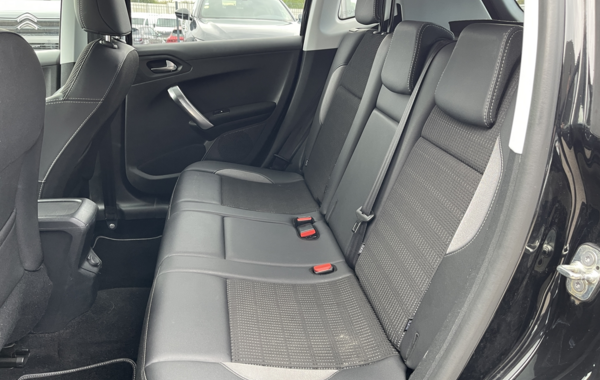 peugeot-2008-1-2-puretech-110ch-e6-c-allure-s-s-eat6 - 66868575