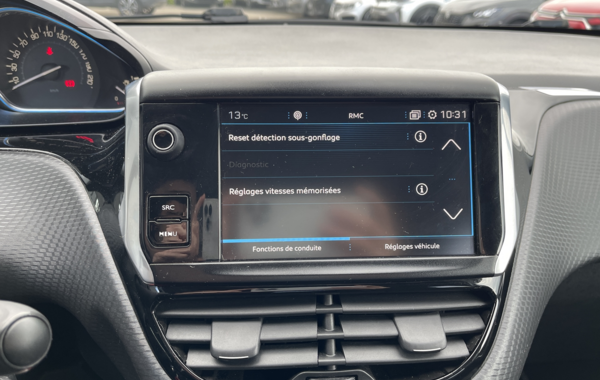 peugeot-2008-1-2-puretech-110ch-e6-c-allure-s-s-eat6 - 66868575