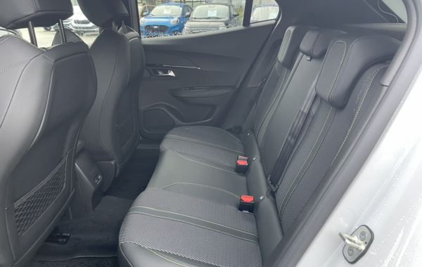 peugeot-2008-1-2-hybrid-145ch-gt-e-dcs6 - 66878575
