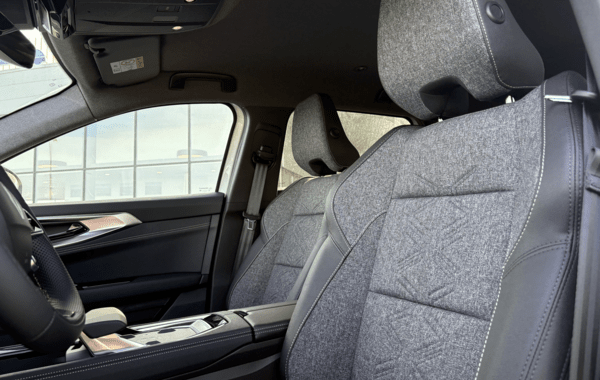 renault-austral-1-2-e-tech-full-hybrid-200ch-techno-25 - 66938575