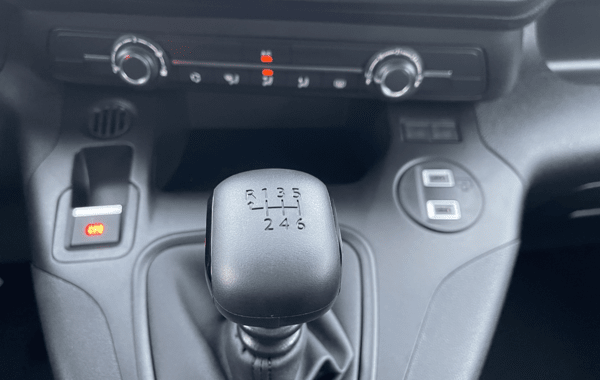 citroen-berlingo-taille-m-1-5-bluehdi-130ch-s-s-plus-5-places - 66988575