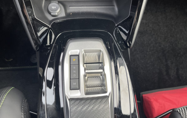 peugeot-2008-1-2-hybrid-145ch-gt-e-dcs6 - 67178575