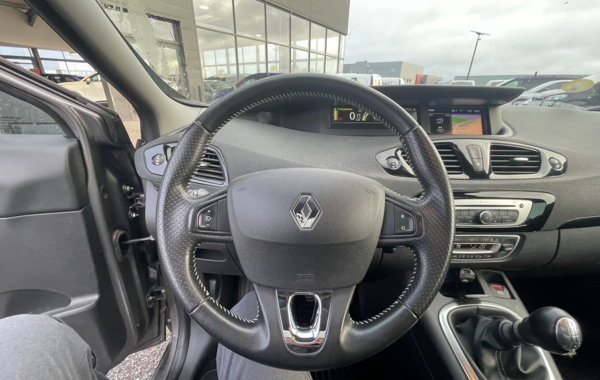 renault-scenic-iii-xmod-1-5-dci-110ch-energy-bose-eco2 - 67208575