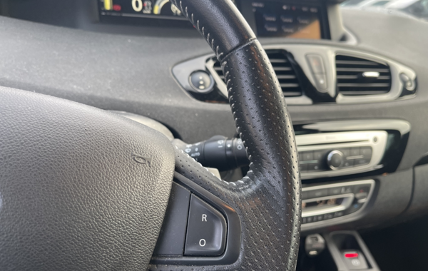 renault-scenic-iii-xmod-1-5-dci-110ch-energy-bose-eco2 - 67208575
