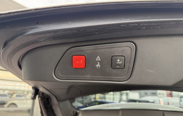 peugeot-3008-1-2-puretech-130ch-allure-s-s-eat6 - 67538575