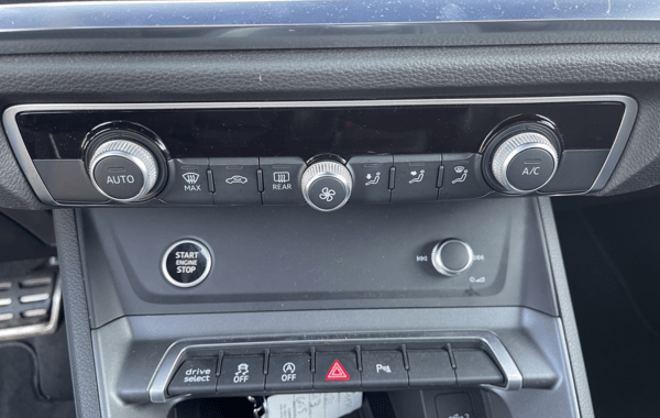 audi-q3-35-tdi-150ch-s-line-s-tronic-7 - 67618575