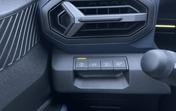 dacia-duster-1-6-hybrid-140ch-journey - 67678575