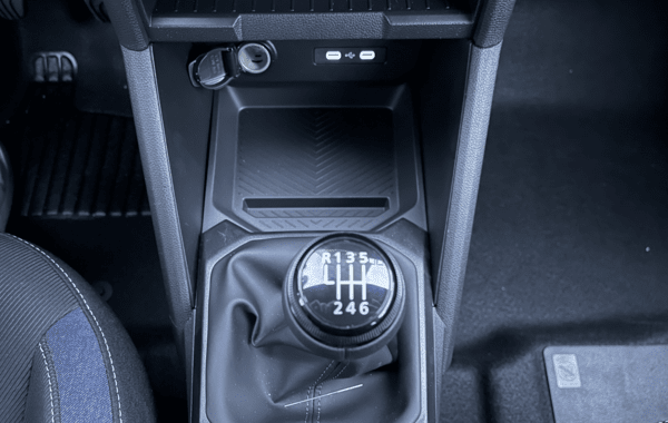 dacia-duster-1-6-hybrid-140ch-journey - 67688575