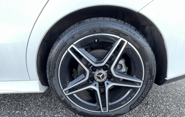 mercedes-cla-shooting-brake-200-d-150ch-amg-line-8g-dct - 68048575