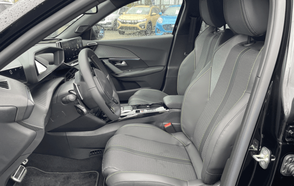 peugeot-2008-1-2-hybrid-145ch-allure-e-dcs6 - 68088575