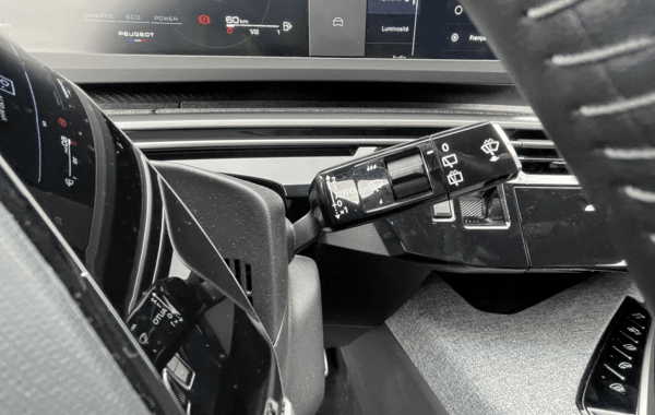 peugeot-5008-hybrid-145ch-allure-e-dcs6 - 68098575