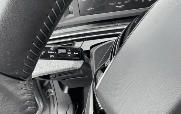 peugeot-5008-hybrid-145ch-allure-e-dcs6 - 68098575