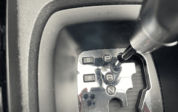 peugeot-2008-1-2-puretech-110ch-allure-s-s-eat6 - 68128575