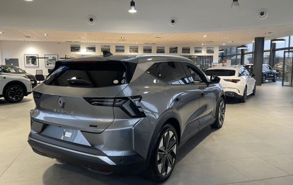 renault-scenic-v-e-tech-electric-170ch-techno-autonomie-confort-25 - 68268575