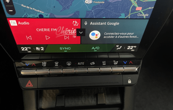 renault-scenic-v-e-tech-electric-170ch-techno-autonomie-confort-25 - 68268575