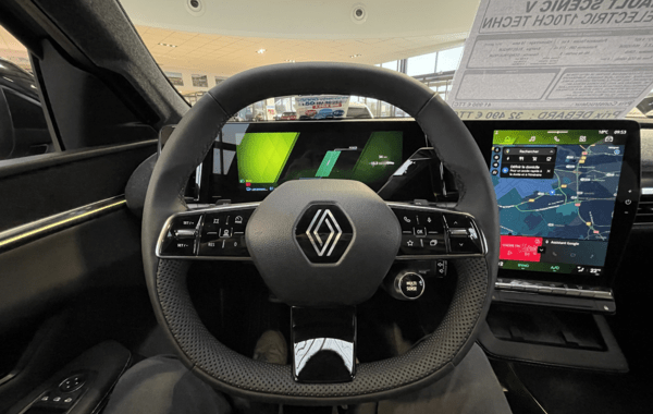 renault-scenic-v-e-tech-electric-170ch-techno-autonomie-confort-25 - 68268575