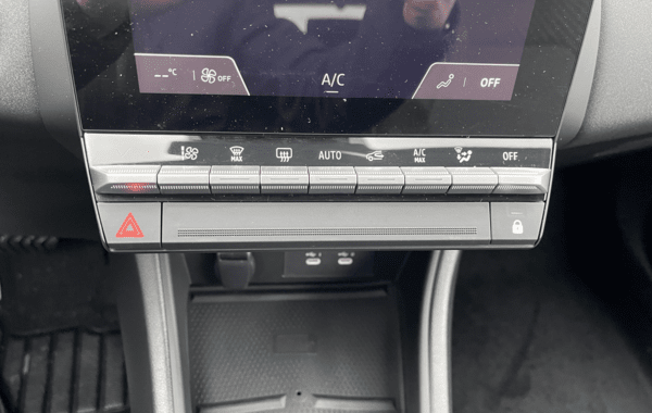 renault-captur-ii-1-8-e-tech-full-hybrid-160ch-techno-25 - 68398575