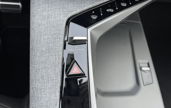 peugeot-5008-hybrid-145ch-gt-e-dcs6 - 68428575