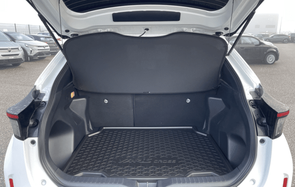 toyota-yaris-cross-130h-design-my25 - 68458575