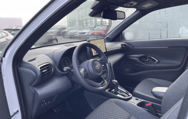 toyota-yaris-cross-130h-design-my25 - 68458575