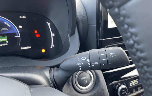 toyota-yaris-cross-130h-design-my25 - 68468575